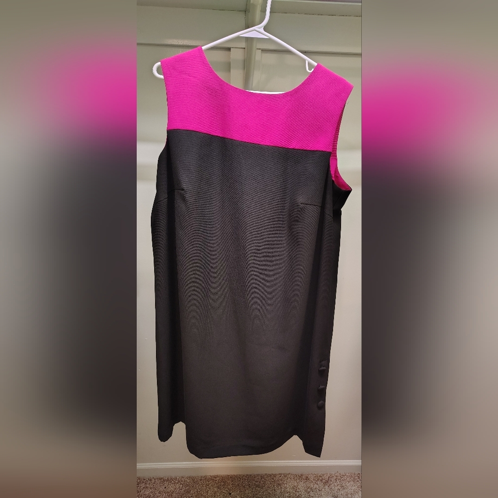 Pink and Black Sleeveless Dress
